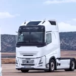 Kenworth Eleva el Estándar del Transporte Pesado con la Presentación del T880